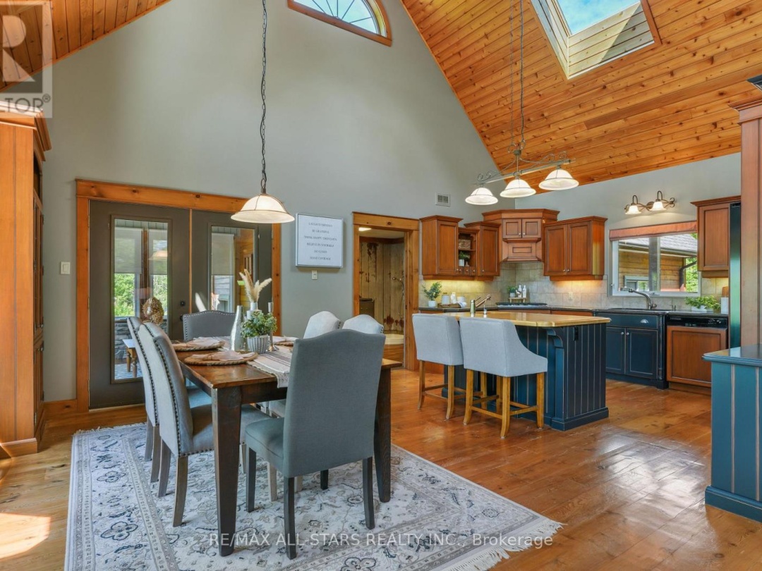 9 Evergreen Way, Little Bald Lake