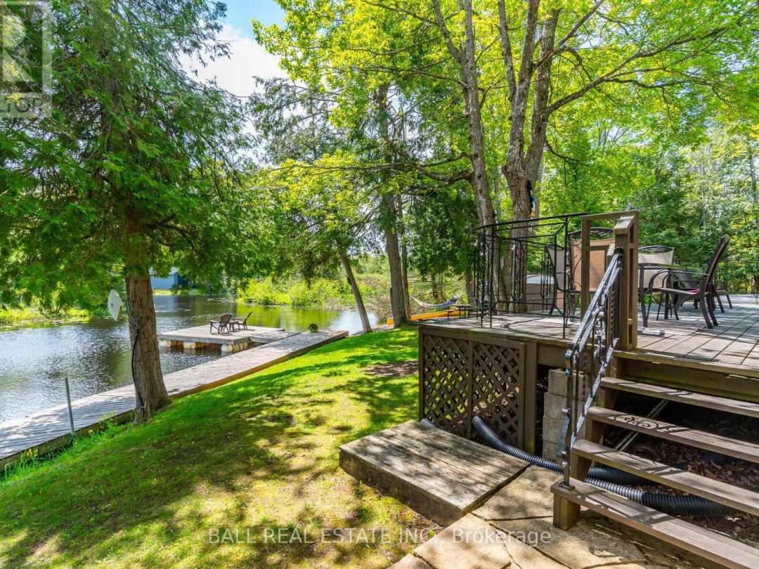 73 SUNSET COURT, Little Bald Lake