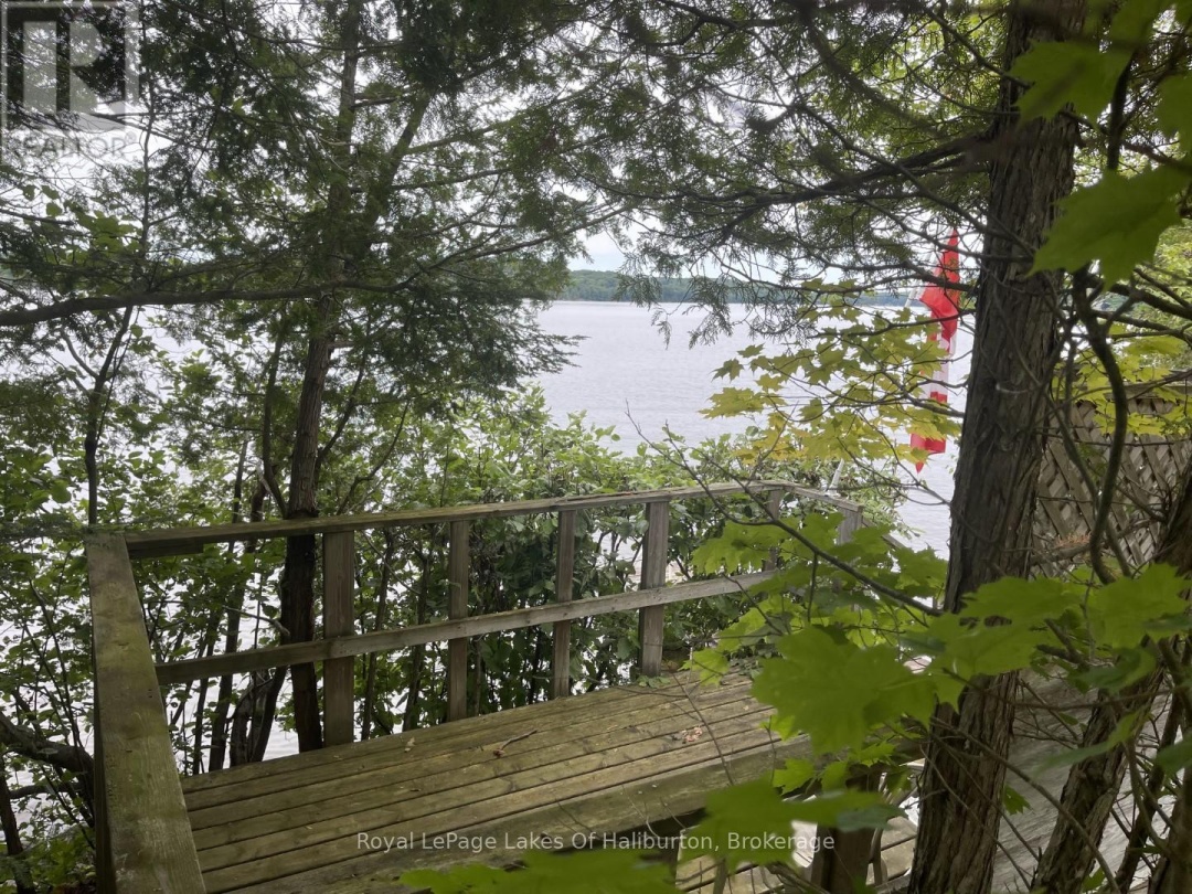 1059 Pleasant Point Road, Twelve Mile Lake