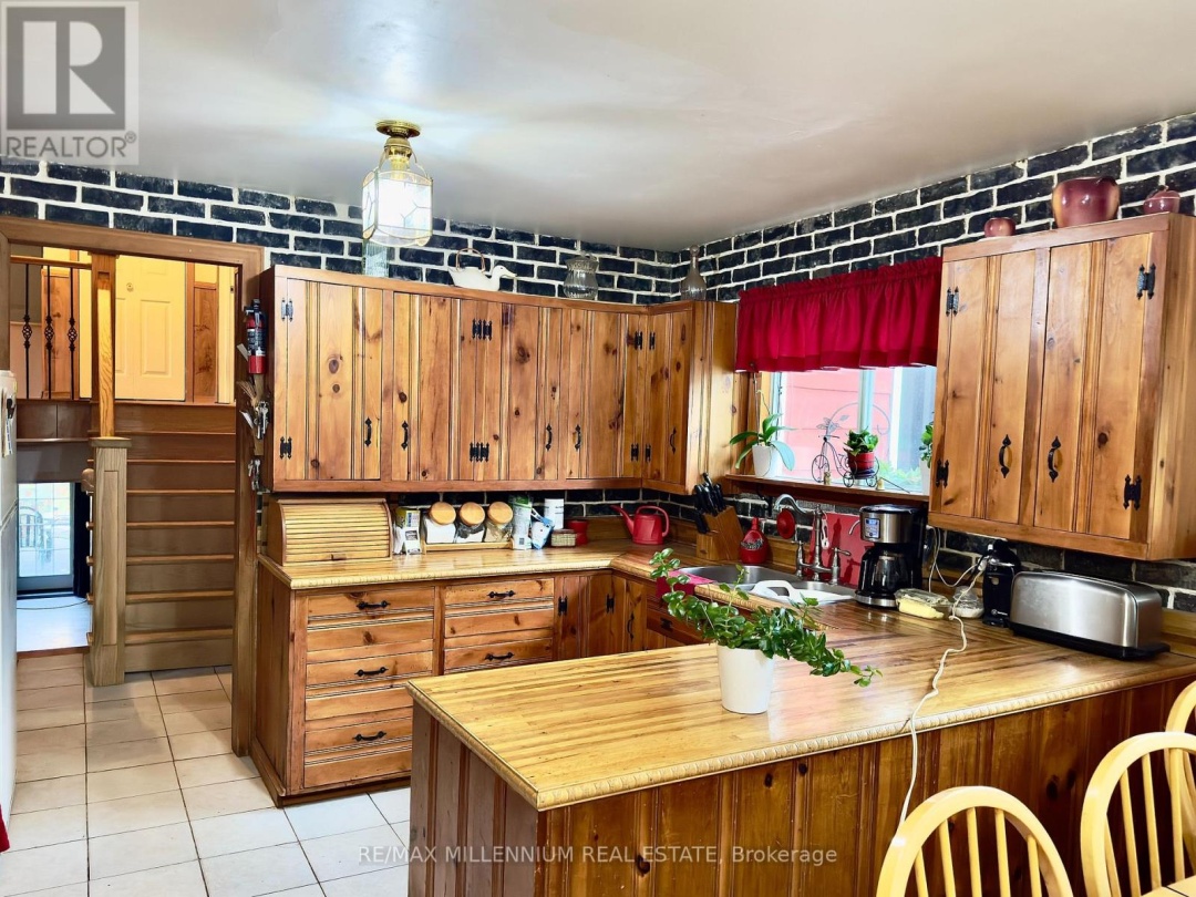 3741 CEDAR RAPIDS DRIVE SW, 