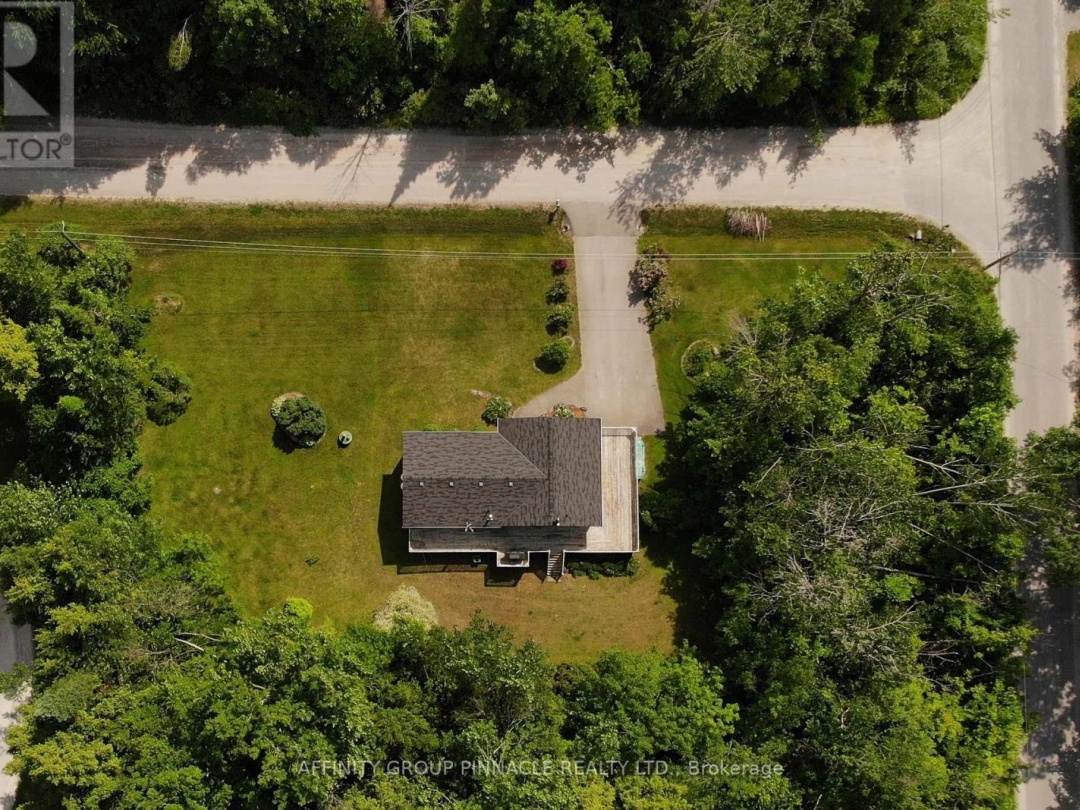 3 HEMLOCK STREET, 