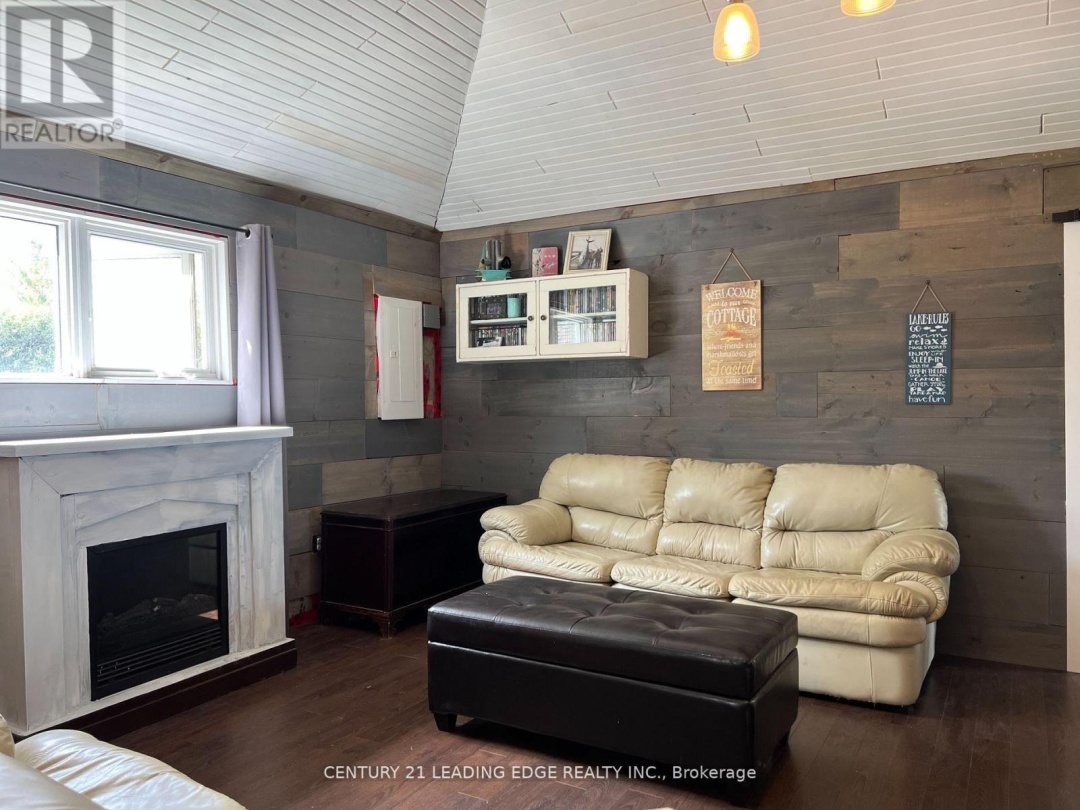 40586B Shore Road, Lake Simcoe