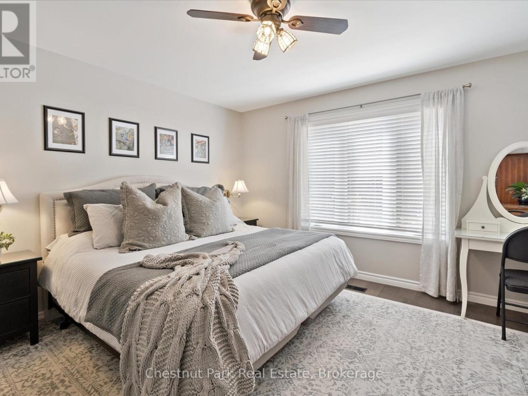 153 PINERIDGE GATE, 