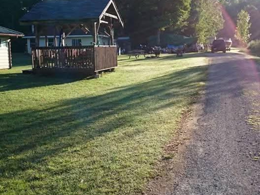295 Duck Bay Road, Tay
