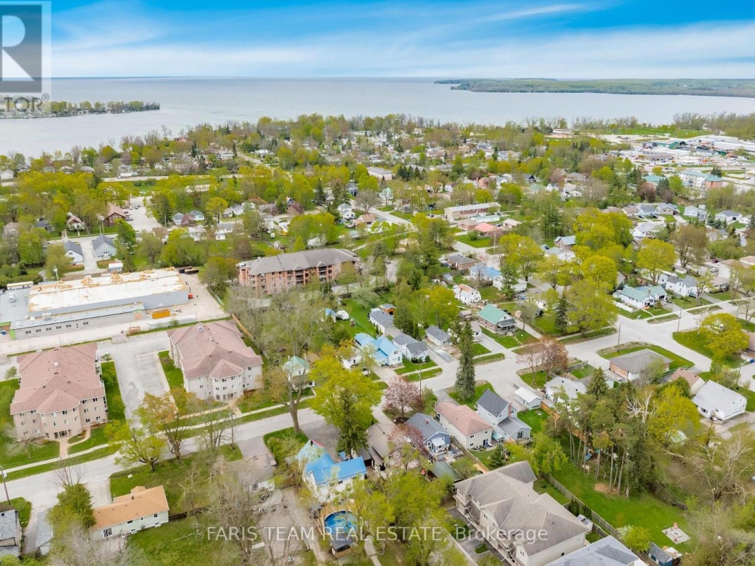 91 Bond Street, Orillia