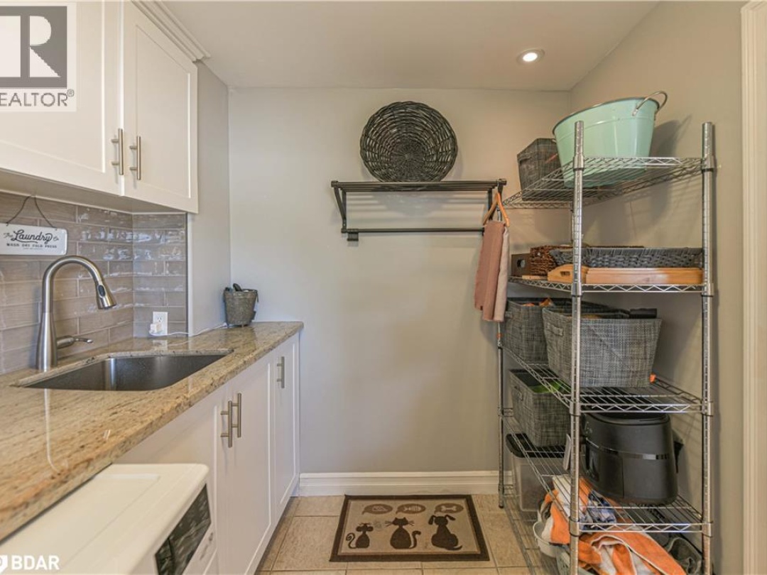 8222 COUNTY RD 169 Road, 