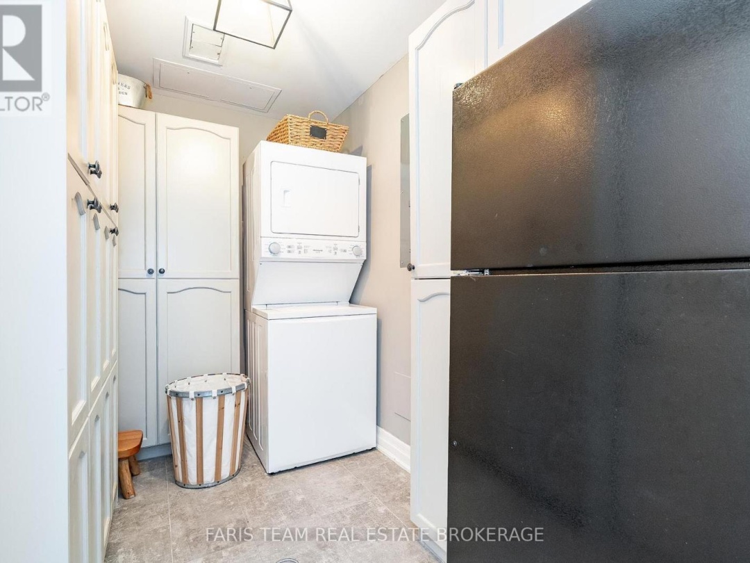 204 - 130 STEAMSHIP BAY ROAD, 
