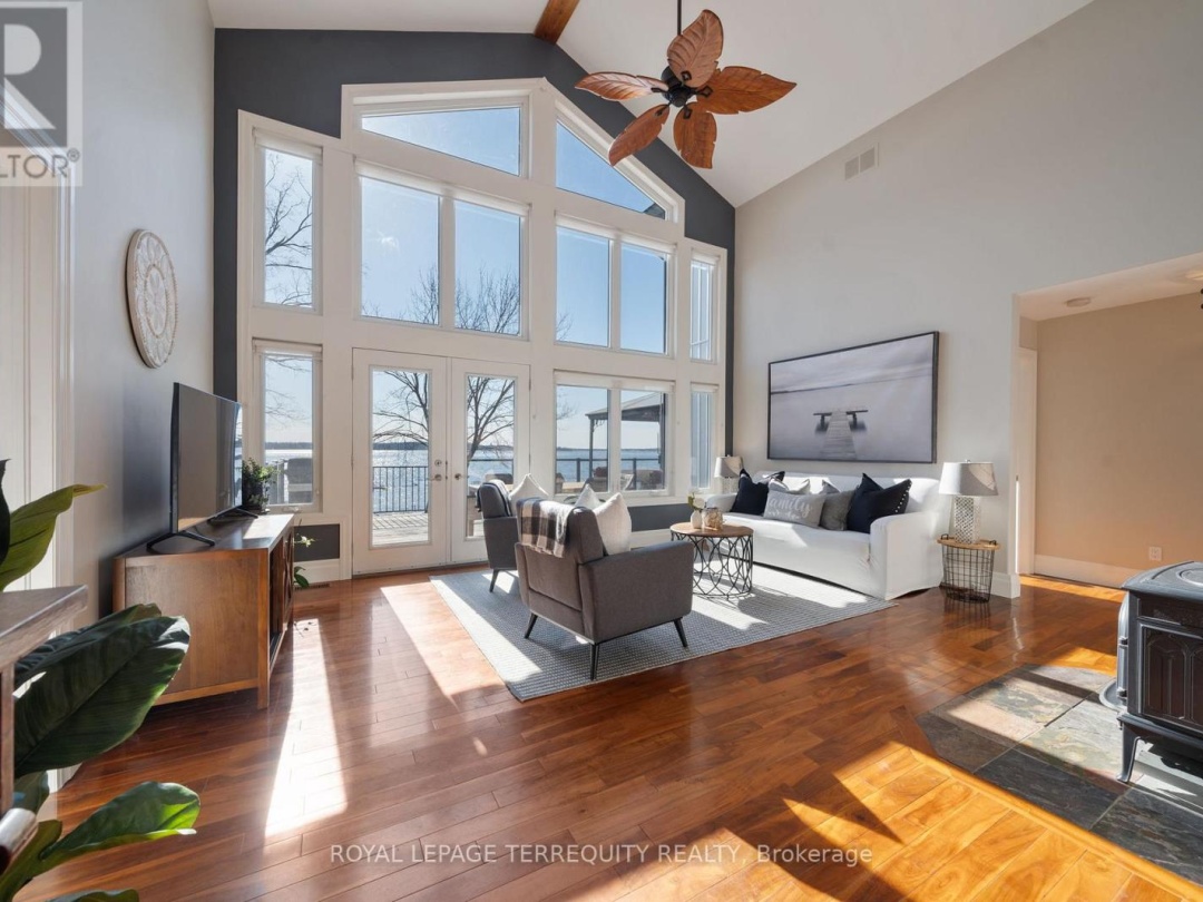 18 Miller Road, Cameron Lake