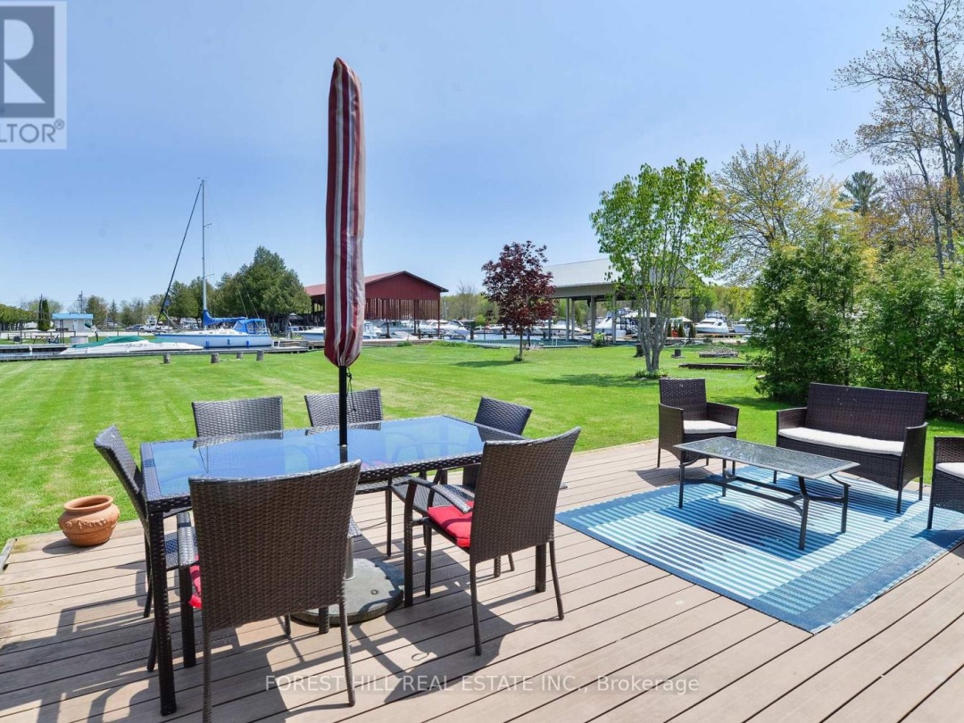 4099 GLEN CEDAR DRIVE, Lake Simcoe