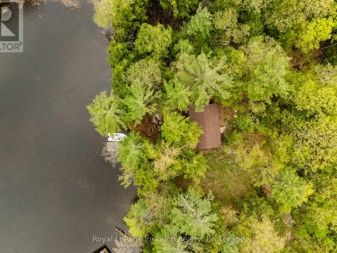 1470 Is 90 Island, Six Mile Lake