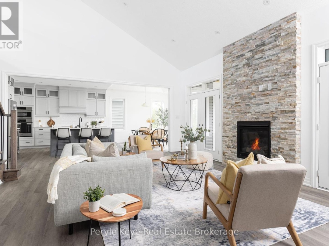 30 Dyer Crescent, Bracebridge