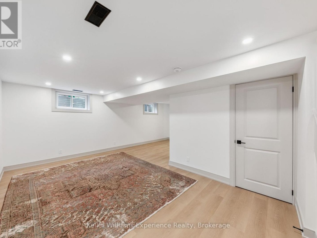 14 MARIPOSA DRIVE, 