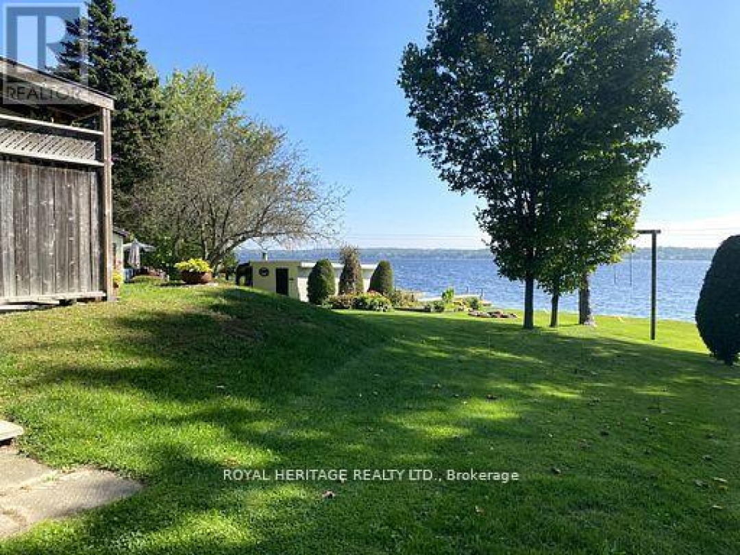 111 Beehive Drive, Sturgeon Lake