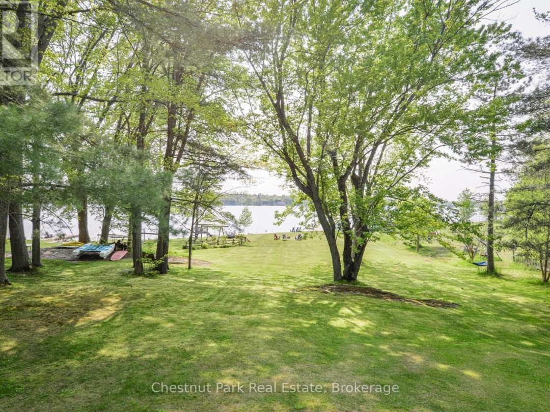 3547 Lauderdale Pt Crescent, Sparrow Lake