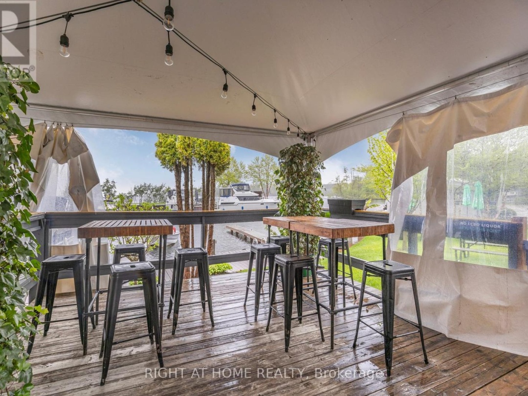3500 Lauderdale Pt Crescent, Sparrow Lake