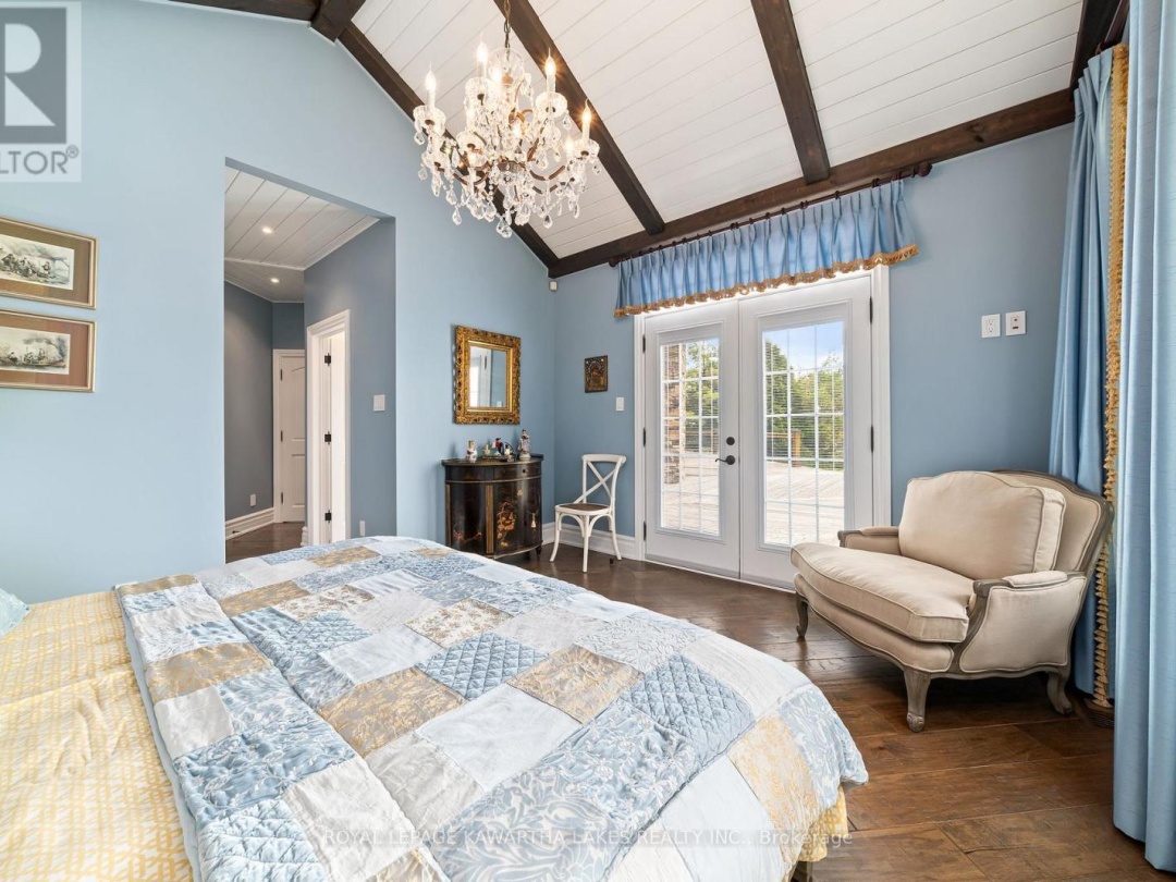 1484 COUNTY ROAD 8, 