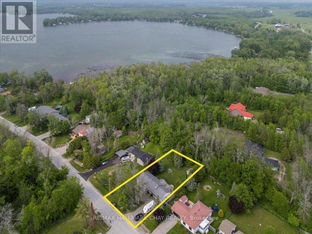 4049 Bayview Avenue, Ramara