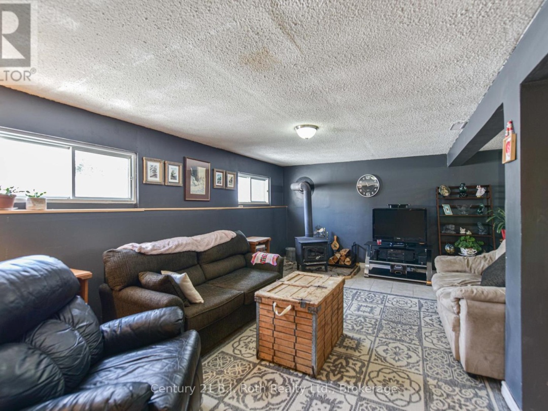 10 Conder Drive, Oro-Medonte