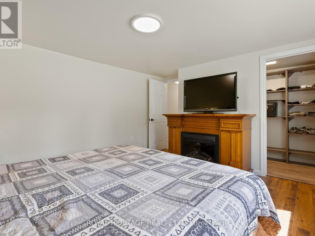 992 COUNTY ROAD 49, Trent Lakes