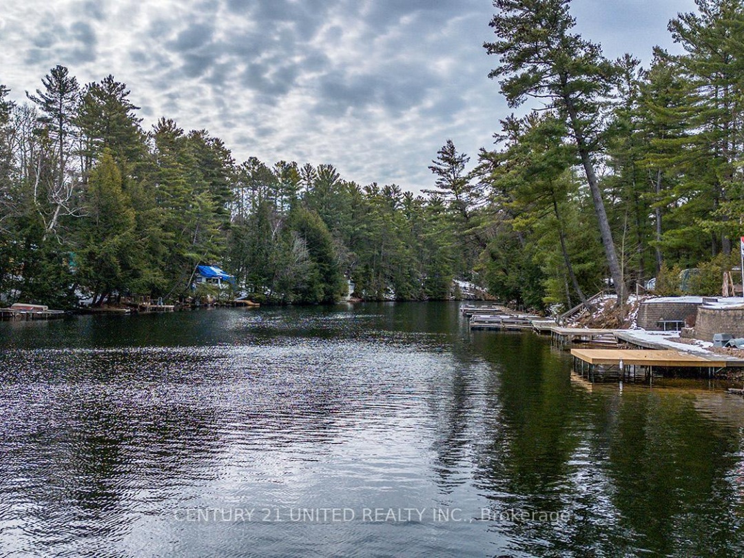 11085 Gull River, Gull Lake