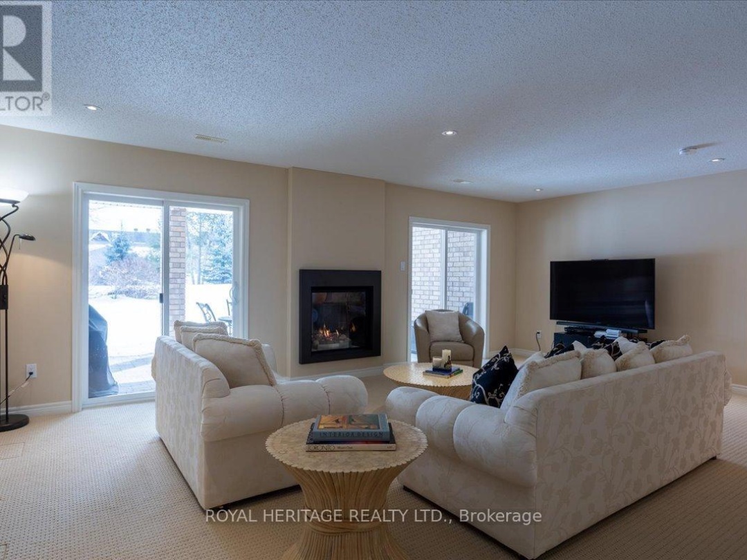 51 South Harbour Drive, Pigeon Lake