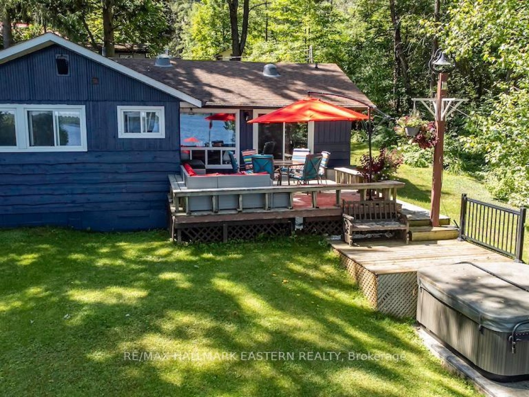 26 Manitou Lane, Pigeon Lake