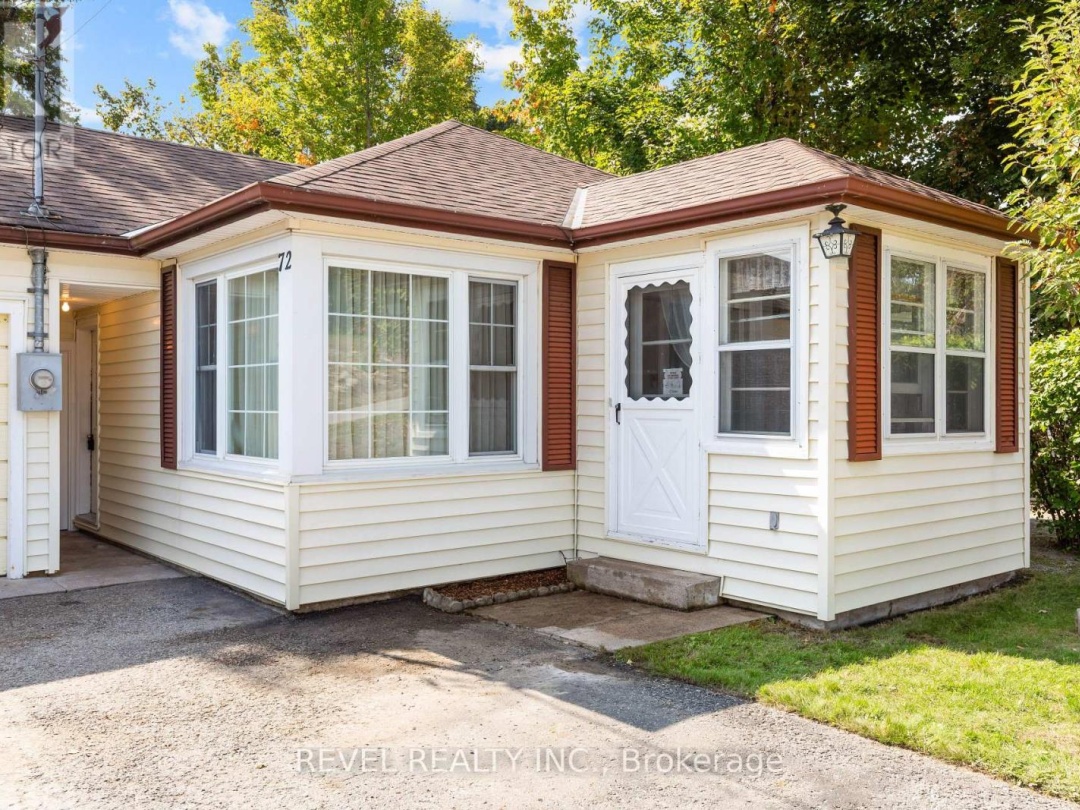 72 KING STREET W, 