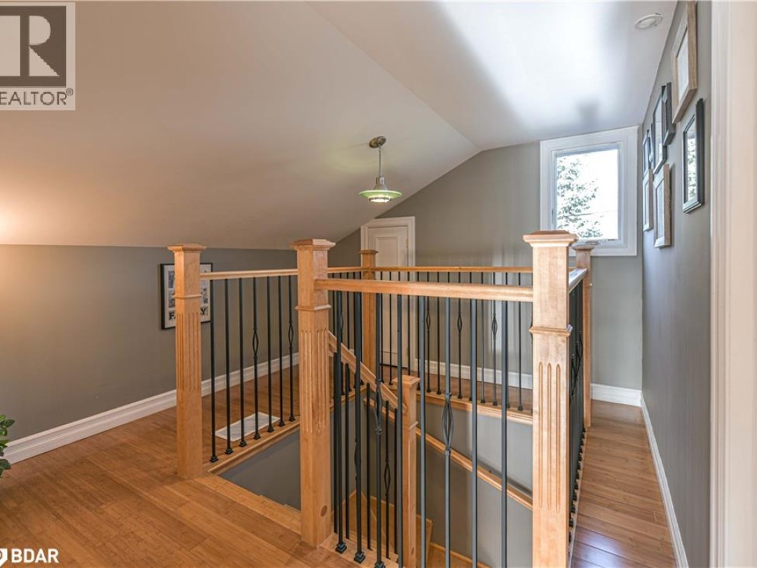 8222 COUNTY RD 169 Road, 