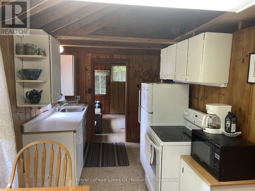 1059 Pleasant Point Road, Twelve Mile Lake