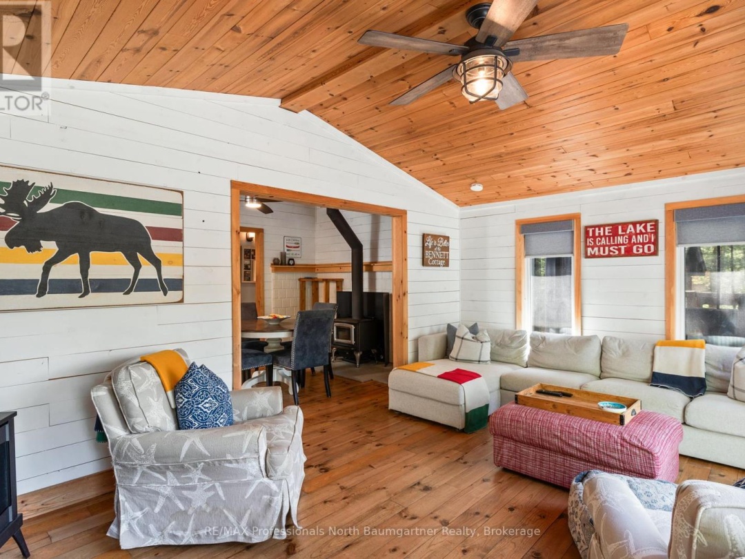 2129 Telephone Bay Road, Highlands East