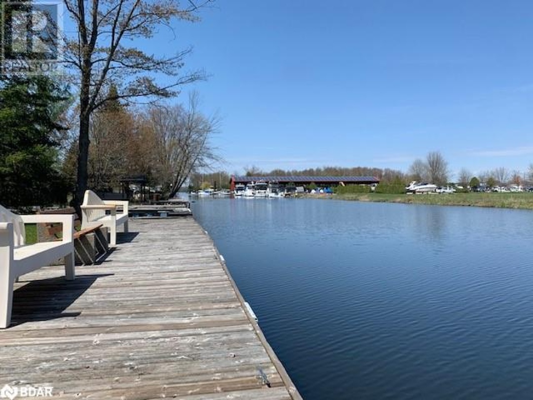 4051 GLEN CEDAR Drive, Lake Simcoe