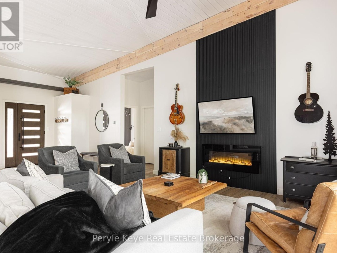 1-1387 OXBOW LAKE ROAD, 