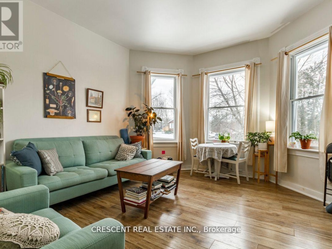 265 Barrie Road, Orillia