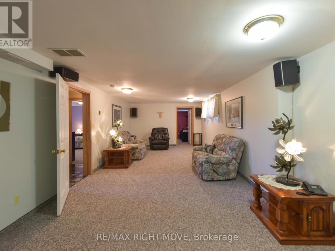 2723 Monck Road, Ramara