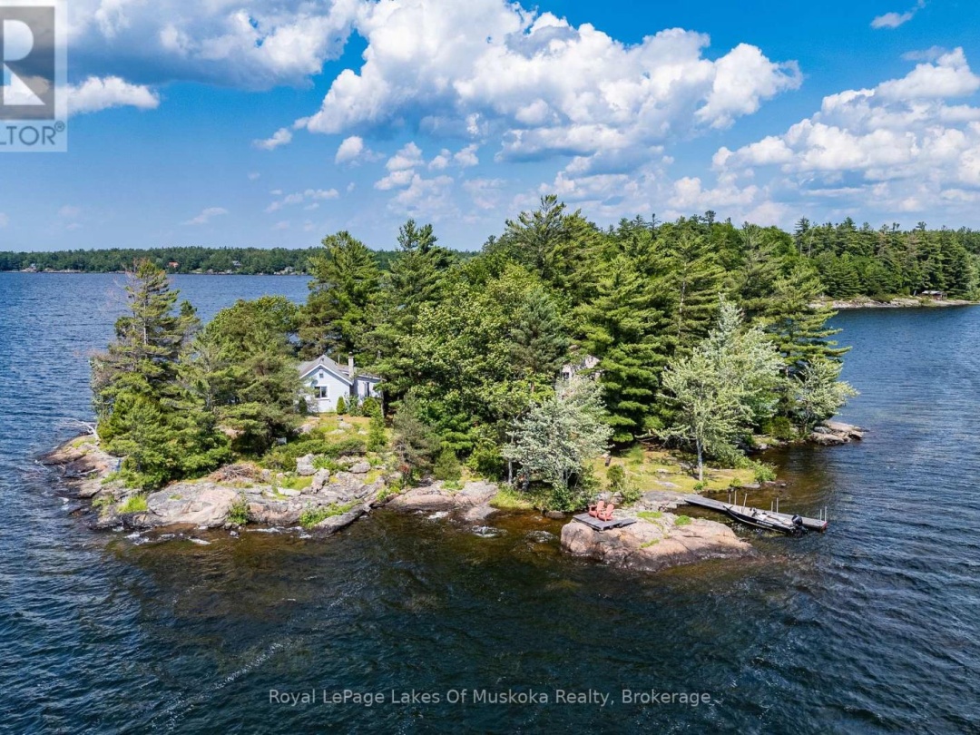 1 ISLAND 2SL ISLAND, 