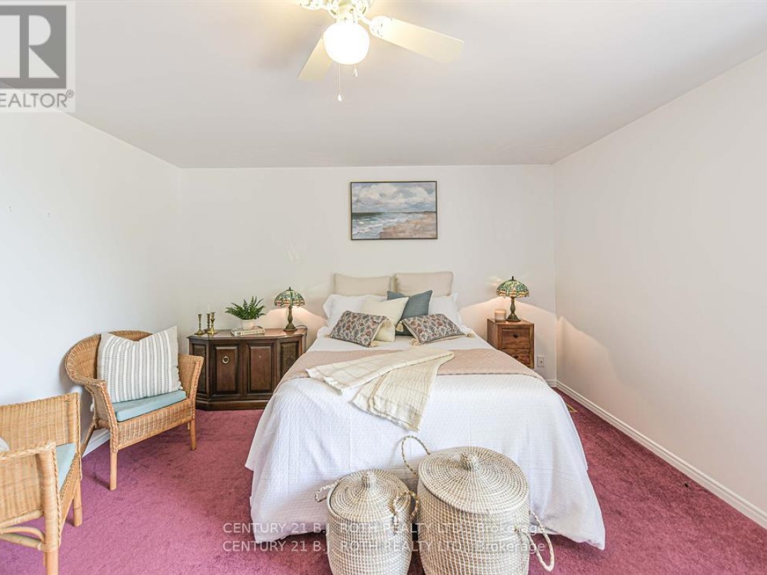 71 CAMPBELL BEACH ROAD, 