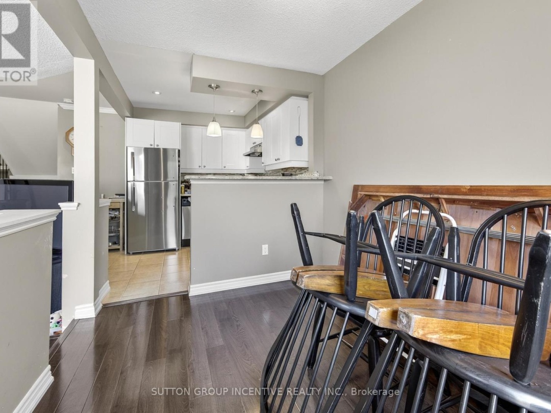 36 - 12 LANKIN BOULEVARD, 