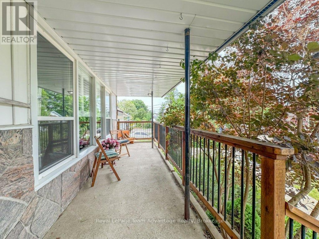 1 VICTORIA AVENUE, 