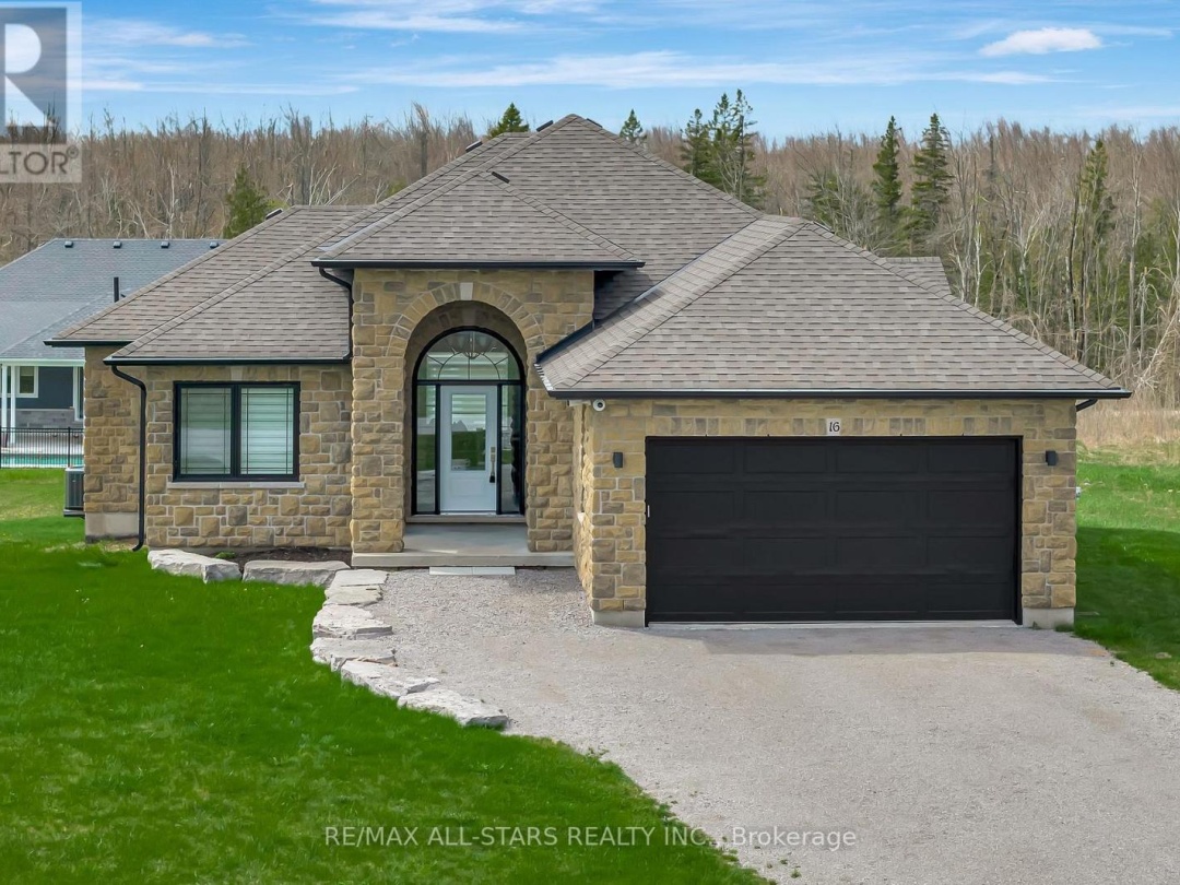 16 AVALON DRIVE, Sturgeon Lake