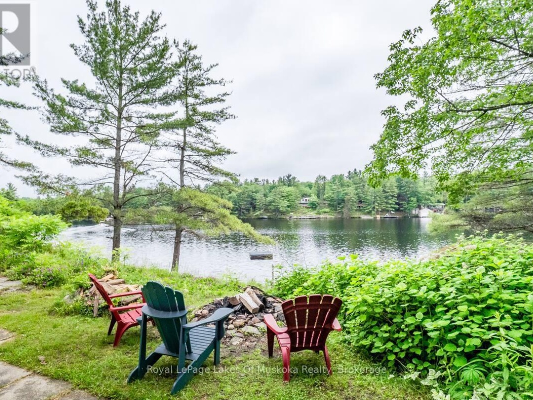 49 Pinetree Road, Loon Lake