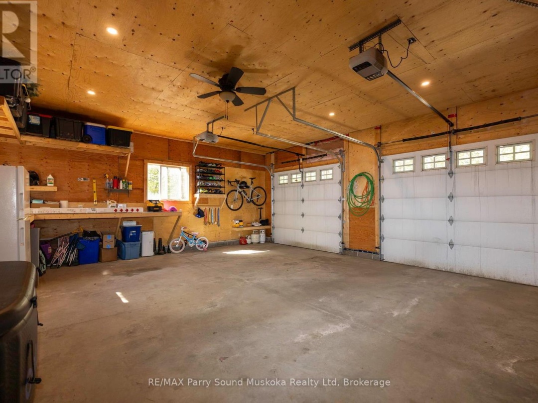 8 Pineridge Road, McDougall