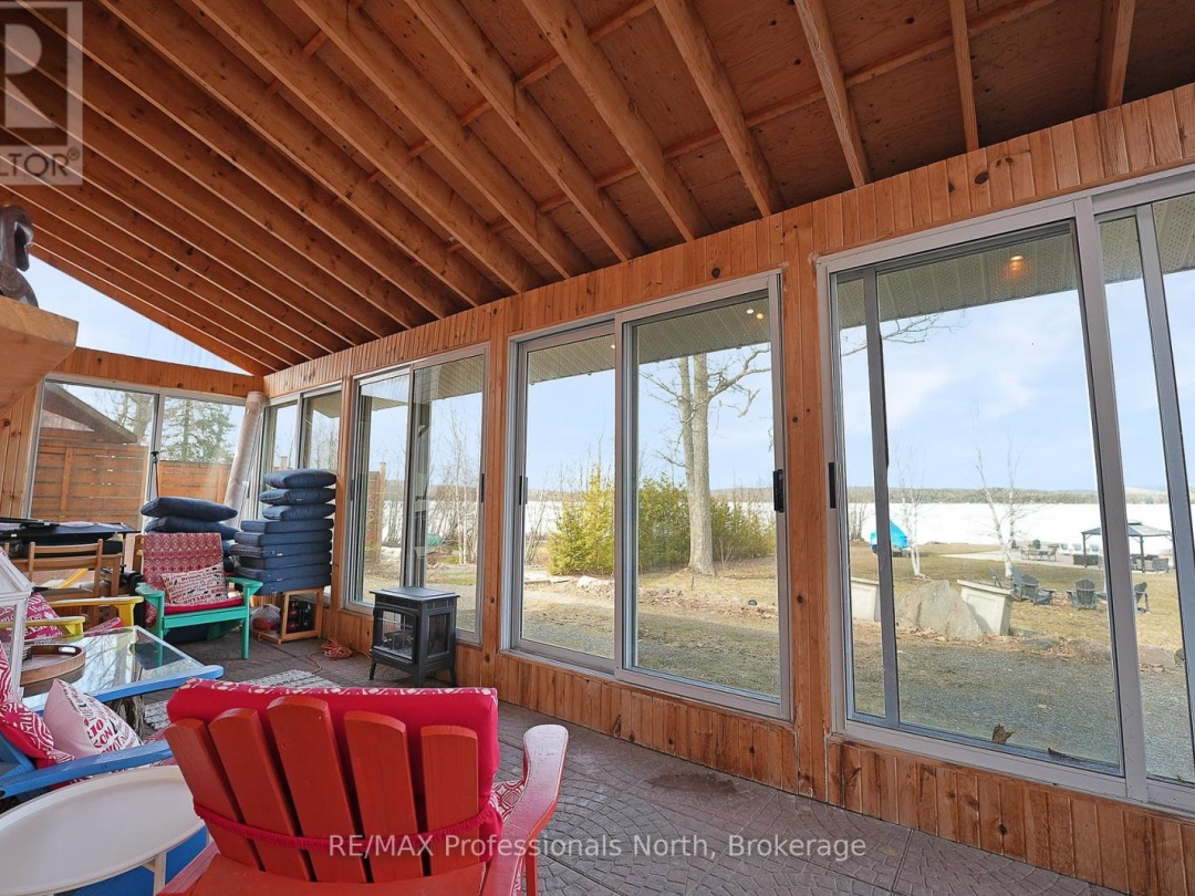 1008 Cherokee Trail, Halls Lake
