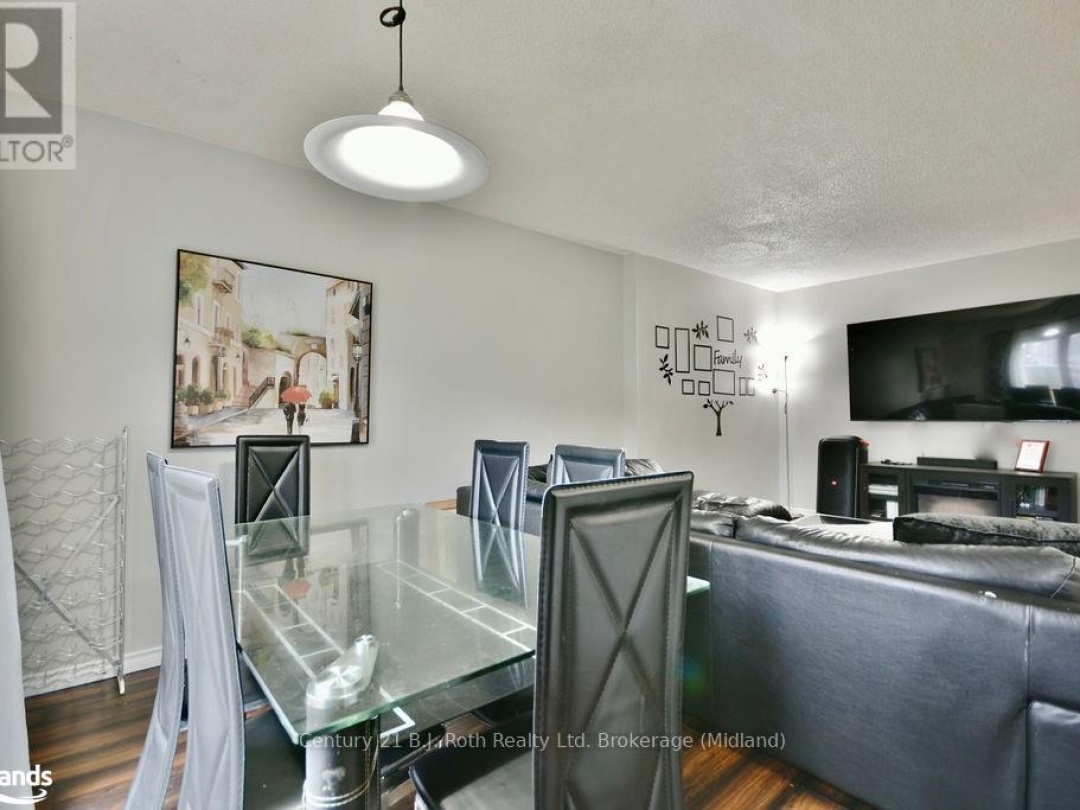7 441 Barrie Road, Orillia