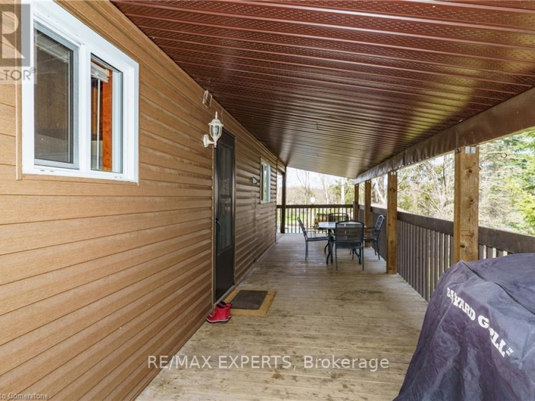 86 STONEY ROAD, Manitouwabing Lake