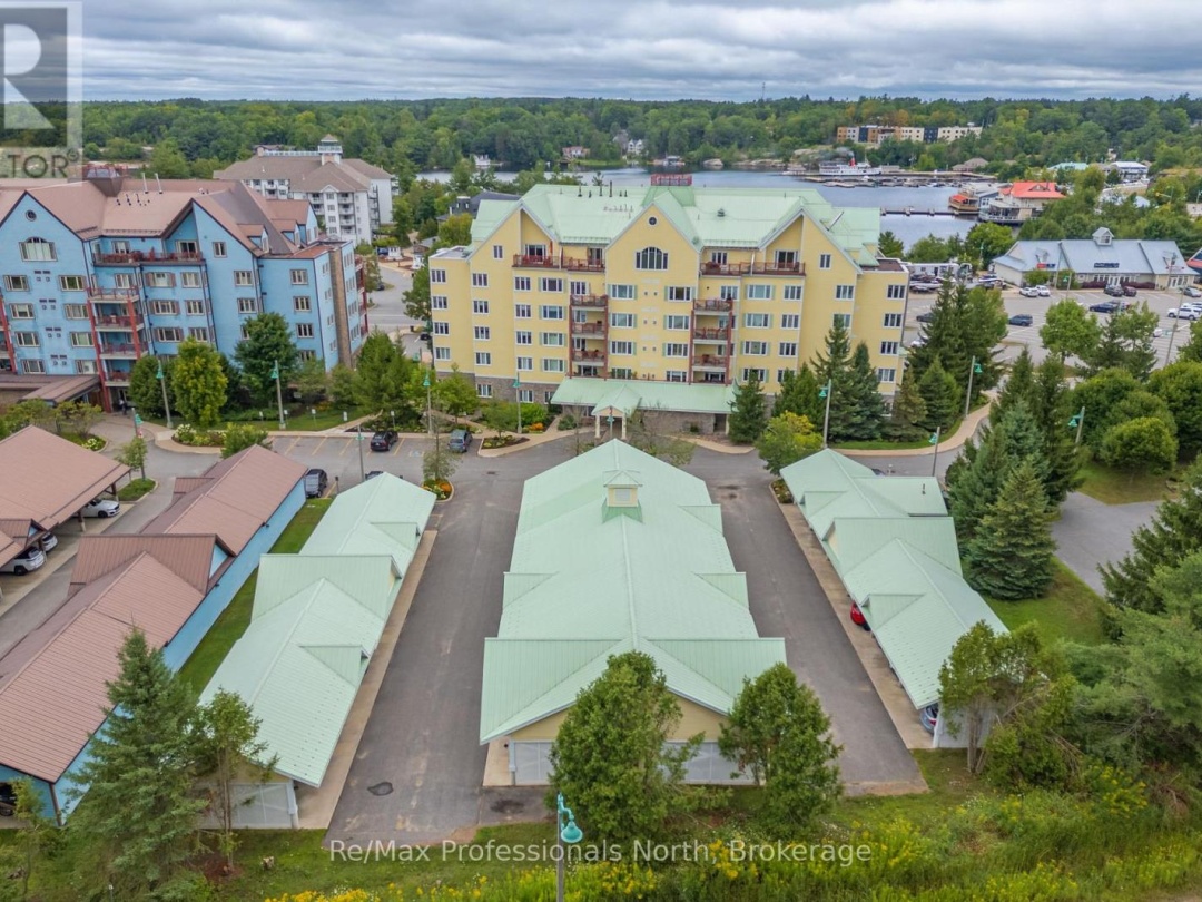 207 - 110 STEAMSHIP BAY ROAD, Muskoka Bay