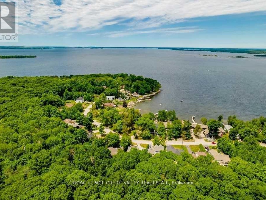 230 Robins Point Road, Georgian Bay