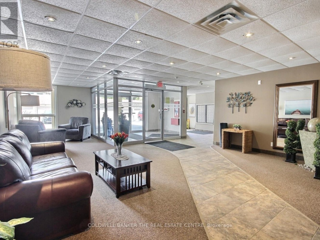 304 486 Laclie Street, Orillia