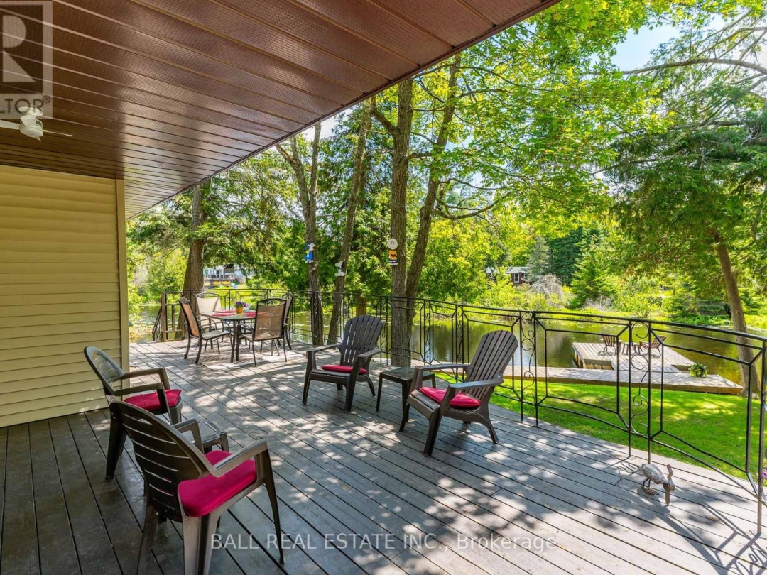 73 SUNSET COURT, Little Bald Lake