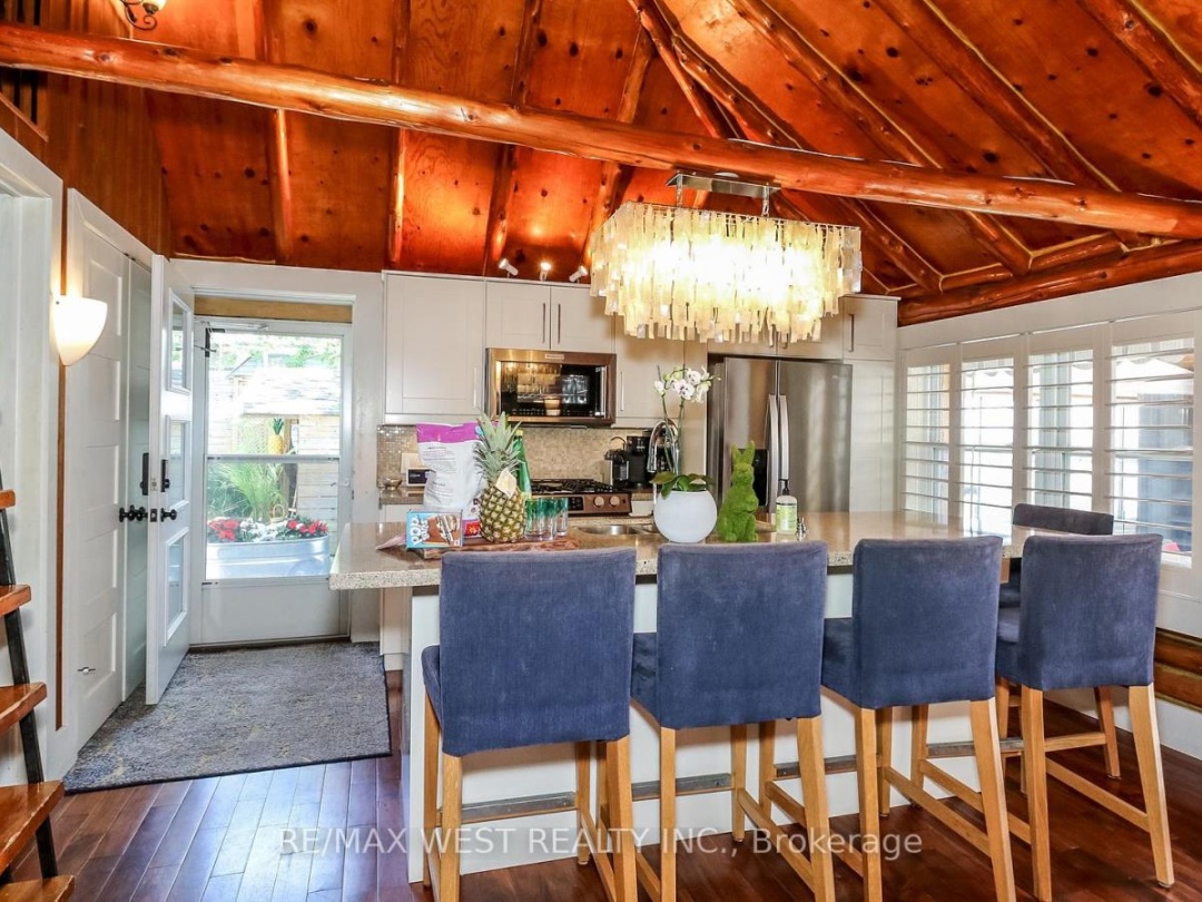 3756 GLENREST DRIVE, 