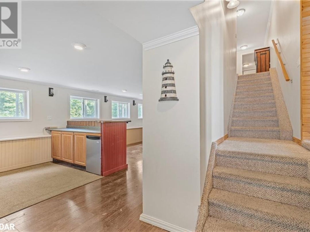 4201 Huronia Road, Severn
